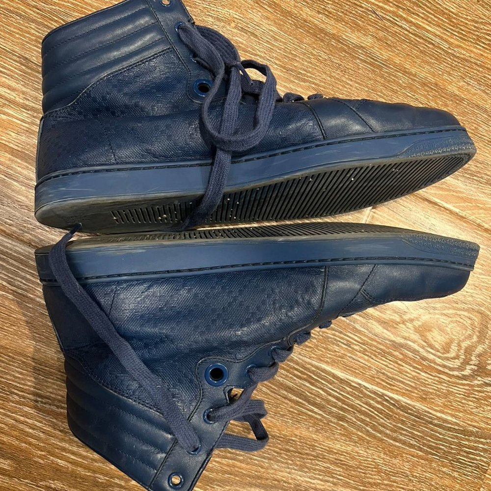 Authentic Gucci blue leather high top sneakers for men, Sz 9, good condition